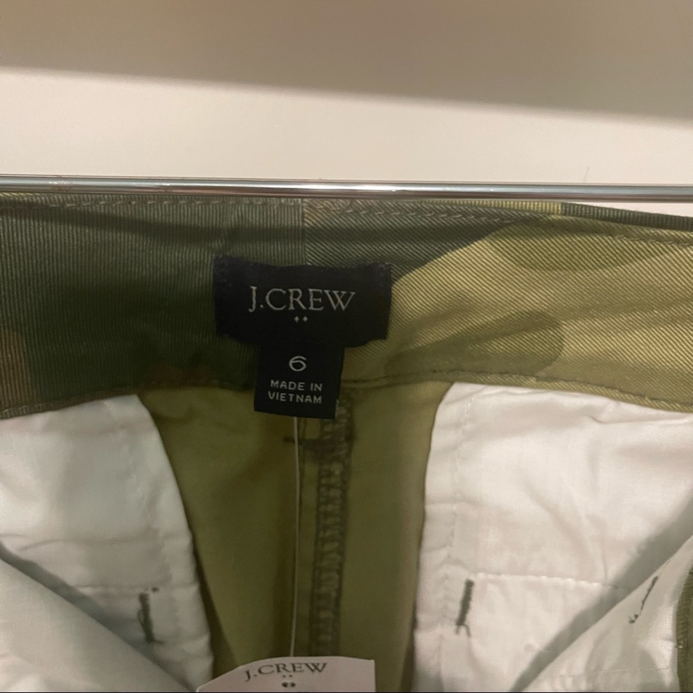 NWT J. Crew size 6 camouflage straight leg pants trousers! - Picture 2 of 4